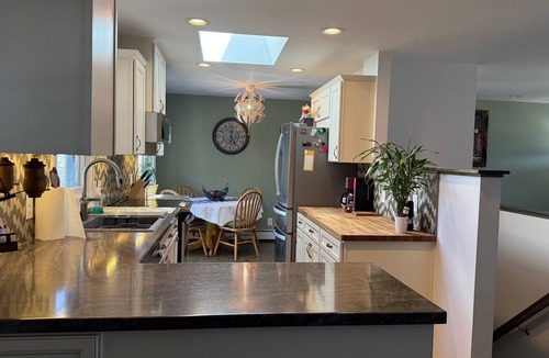 Pueblo House | Fully Renovated Cozy Home
