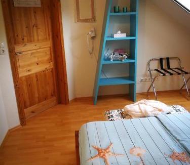 Steenfeld Apartment | Gästehaus Nord-West 1700 - Doppelzimmer Seestern