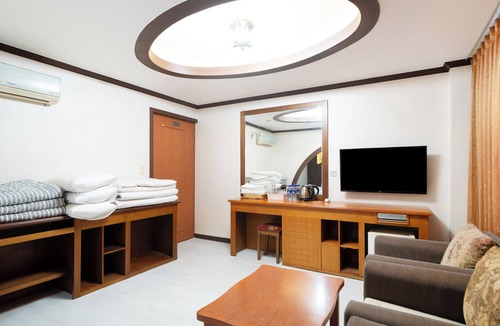 Kyehang Hotel | Gaeul Hotel