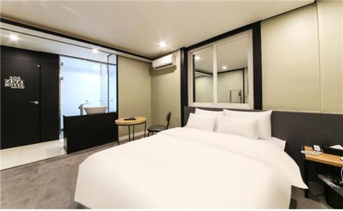 Haeundae Hotel | Gamdong Hotel