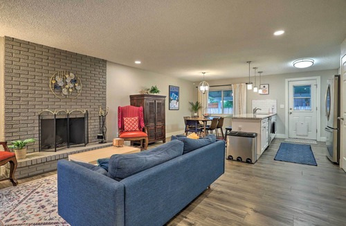 South Westminster House | Game Room + Private Yard: Westminster Home!