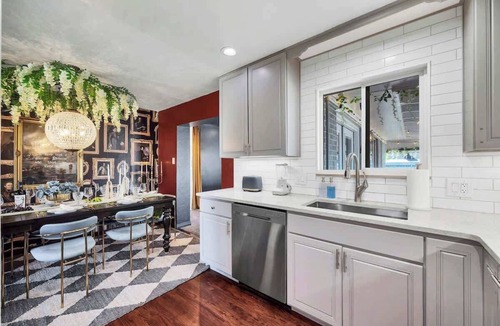 Lamar Heights Area House | Game Rooms, Hot Tub & Fire Pit