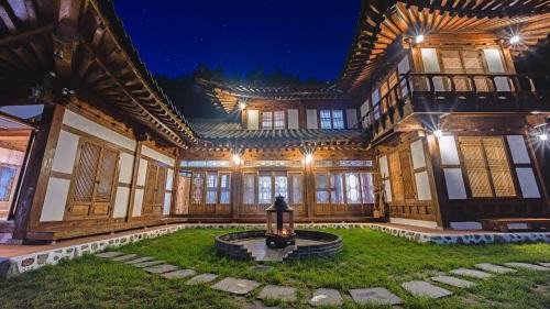 Gangneung House | Gangneung Booyoonok Hanok Pension