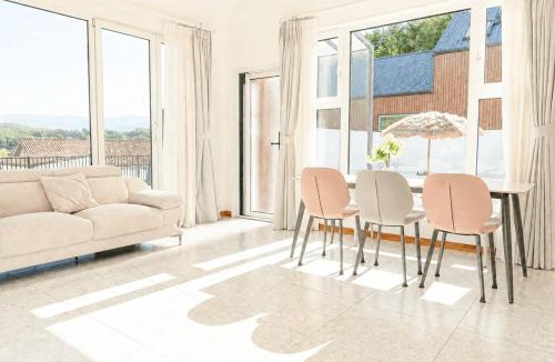 Jumunjin-eup House | Gangneung JD Private Pool Villa