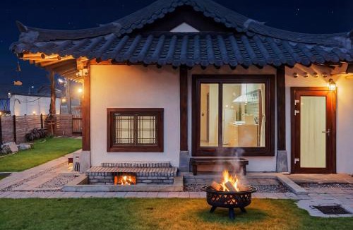 Gangneung House | Gangneung Orabdori Hanok Pension