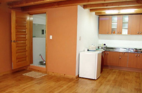Gangneung House | Gangneung Sanyacheon Pension