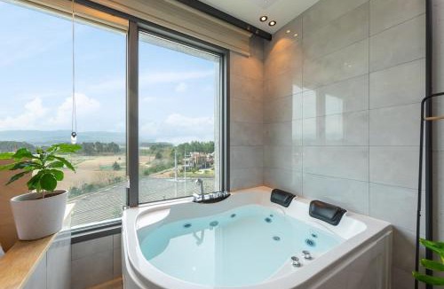Gangneung House | Gangneung Terrain by W Pension