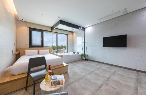 Gangneung House | Gangneung Terrain by W Pension