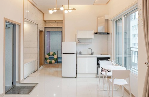 Gapyeong House | Gapyeong Binchelo Pool Villa Spa Pension