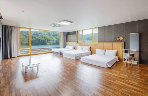 Gapyeong House | Gapyeong Club Board Resort