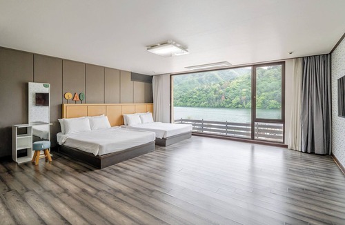 Gapyeong House | Gapyeong Club Board Resort