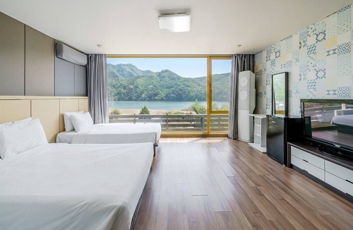 Gapyeong House | Gapyeong Club Board Resort