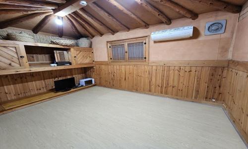 Sang House | Gapyeong Dume Mountain Pension