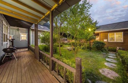Gapyeong House | Gapyeong Green Star Pension Remodeling, Spa