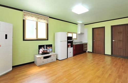 Sang House | Gapyeong Jandigujang Pension