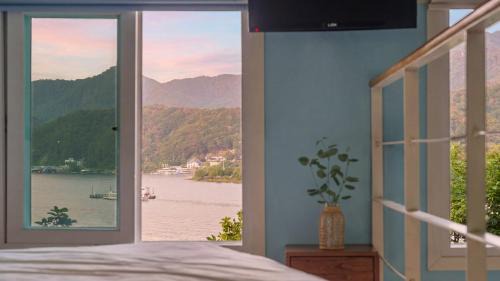 Gapyeong House | Gapyeong Nami Island Pool & Spa Pension