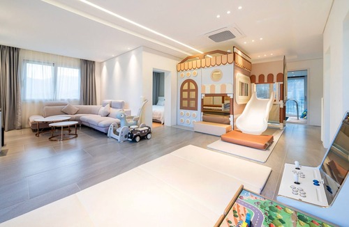 Sang House | Gapyeong Pinetree Kids Pool Villa