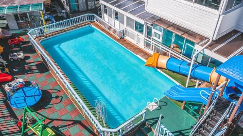 Buk Villa | Gapyeong shinbi kids poolvilla