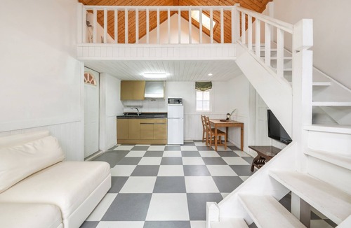 Gapyeong House | Gapyeong Solle Spa Pension
