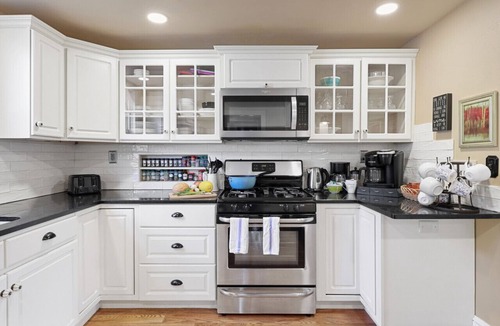Old North End House | Garden Home and Hot Tub - Close to Shopping, Downtown, & Restaurants