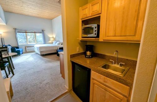 Mountain House House | Gateway Lodge 5061 by SummitCove Lodging in Colorado