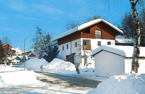 Zenting Apartment | Gemütliche Ferienwohnung mit Garten in Zenting
