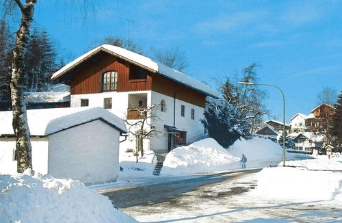 Zenting Apartment | Gemütliche Ferienwohnung mit Garten in Zenting