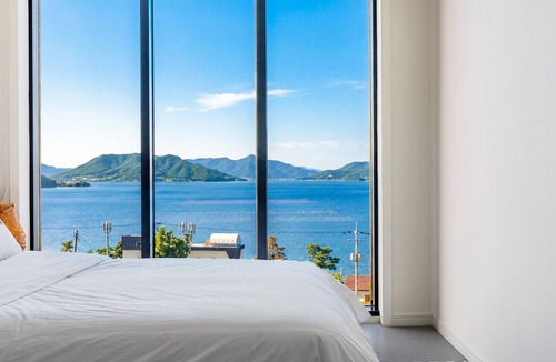 Geoje House | Geoje Sea N Blue Family Pool Villa