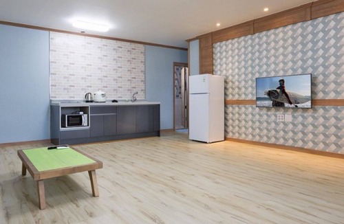 Geoje House | Geojedo Gyeonnaeryang Pension