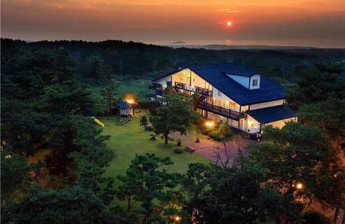 Aewol House | Ggotmuche Pension