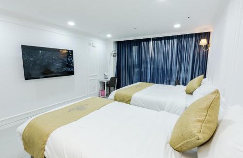 Gangjeong-dong Hotel | Gladsheim Hotel