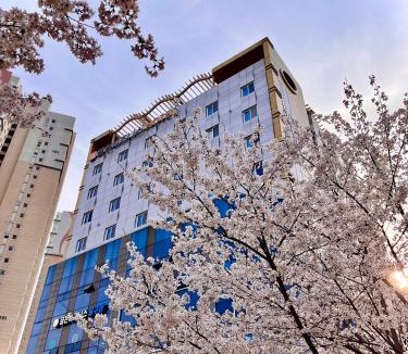 Jinju Hotel | Golden Business Hotel