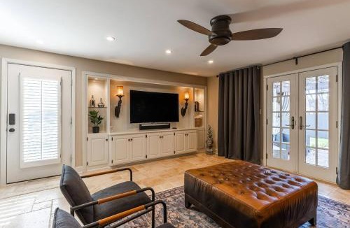 Ward Parkway House | Gorgeous 3 Bed Ward Pkwy Home 25