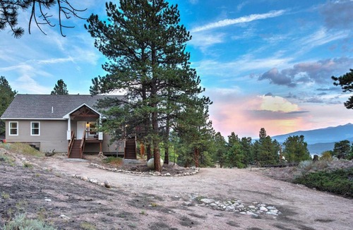 Twin Lakes House | Gorgeous Twin Lakes Home w/Deck Overlooking Mtns!