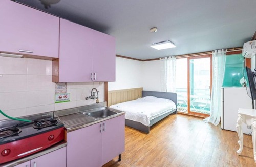 Toseong House | Goseong Naiaseu Pension