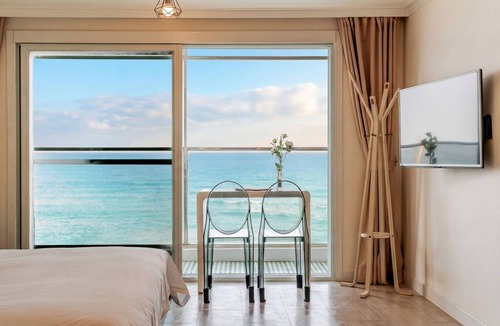 Toseong House | Goseong The Wave Pension