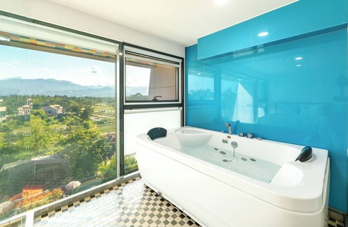 Sokcho House | Goseong Theprism Pension