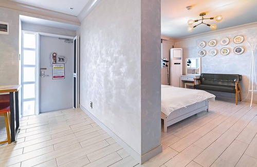 Toseong House | Gosung Christmas Pension