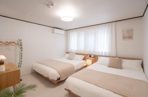 Daejo-dong Apartment | GOYO STAY - 3 Bedroom House near Gusan Station
