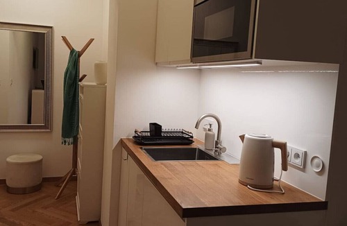Vrsovice Apartment | Grébovka Parkside Apartment