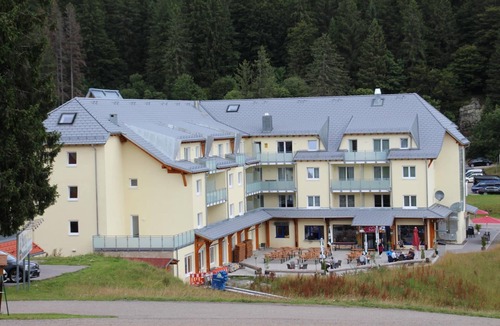 Feldberg Apartment | GRA-308 - Well-equipped apartment with whirlpool (HT) - Residence Grafenmatt 3.2