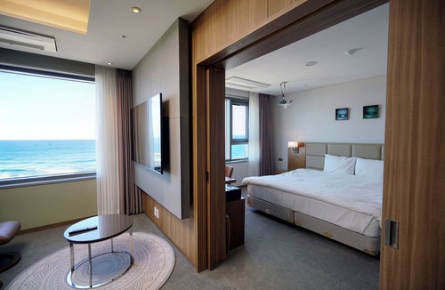 Downtown Hotel | Grabel Hotel Jeju