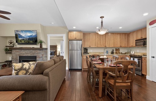 Silvercreek Condo | Granby Ranch Family Escape Walk to Lifts Hot Tub & Pool Mountain Views