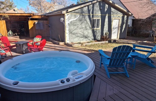 Grand Junction House | Grand Junction Bike Hotel & Hot Tub