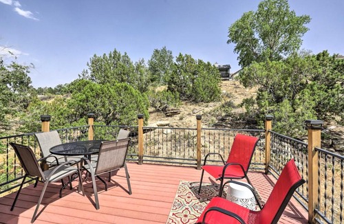 The Ridges House | Grand Junction Townhome ~ 3 Mi to Downtown!