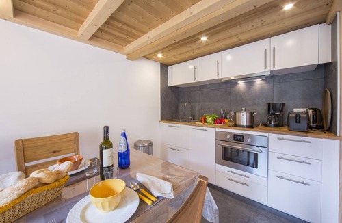 Argentiere Apartment | Grand Roc B112 260m from Slopes, View, Parking & WiFi, Argentière (Chamonix), France