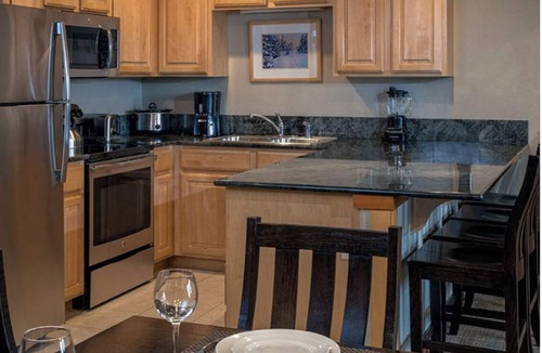 Four O'Clock Resort | Grand Timber Lodge Breckenridge 1 Bedroom