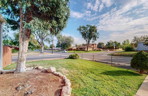 Barnum West House | Great Home 2 King Near Downtown/Red Rocks/Restaurants