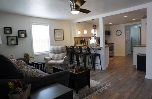 Berkley House | Great House in N. Denver with hot-tub