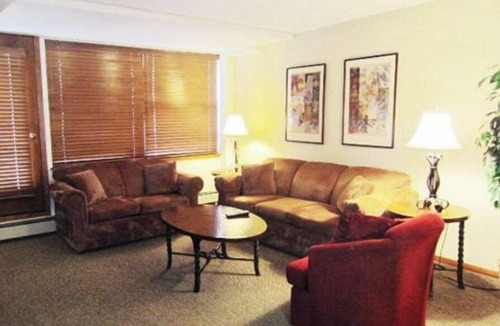 Frisco Hotel | Great place for a ski adventure, meeting new friends and connecting with others.